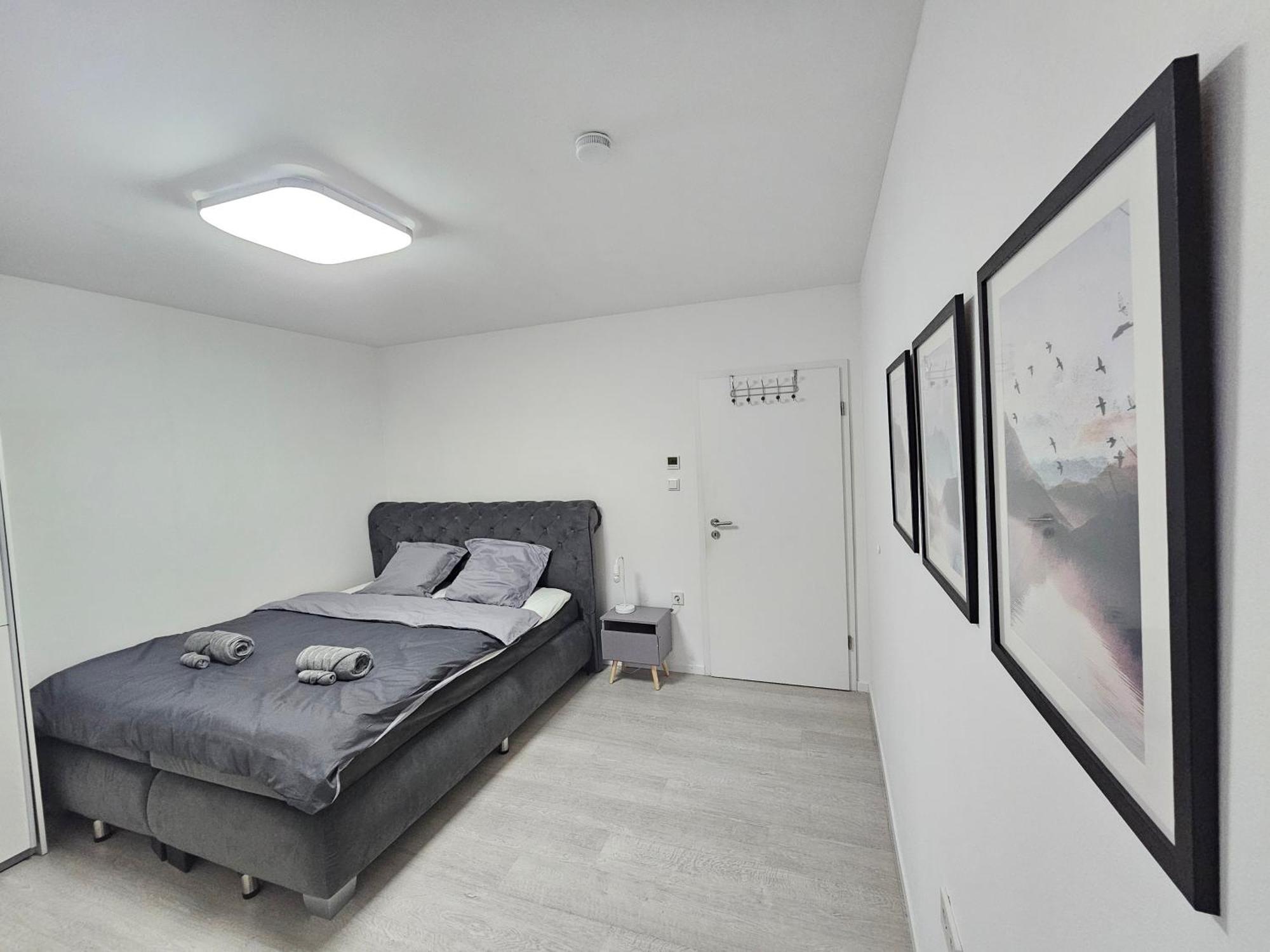 Jireh Home - Modern, Barrierearm, Klinikumsnah ミンデン エクステリア 写真