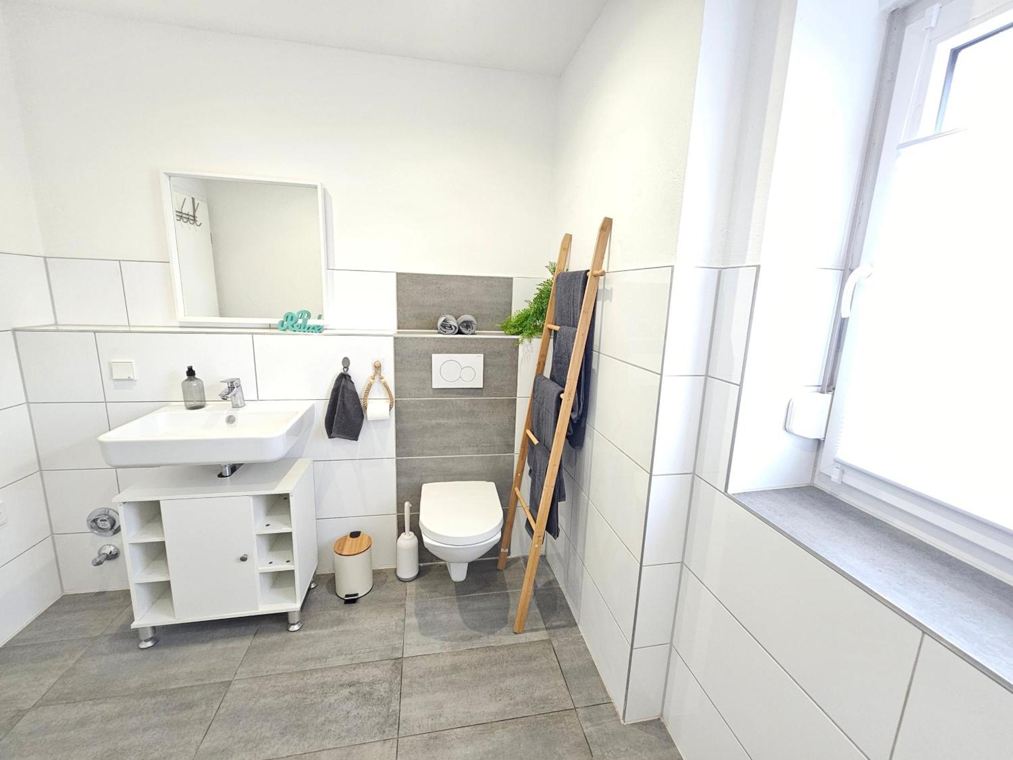 Jireh Home - Modern, Barrierearm, Klinikumsnah ミンデン エクステリア 写真